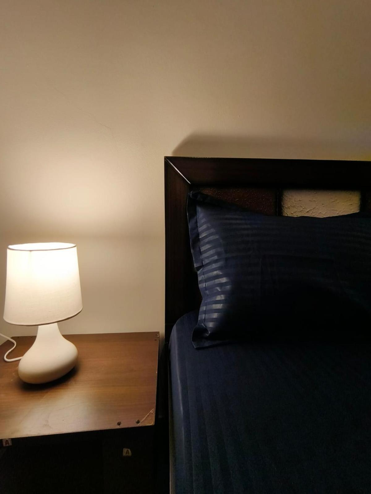 Homestayz Crown Bangalore Esterno foto