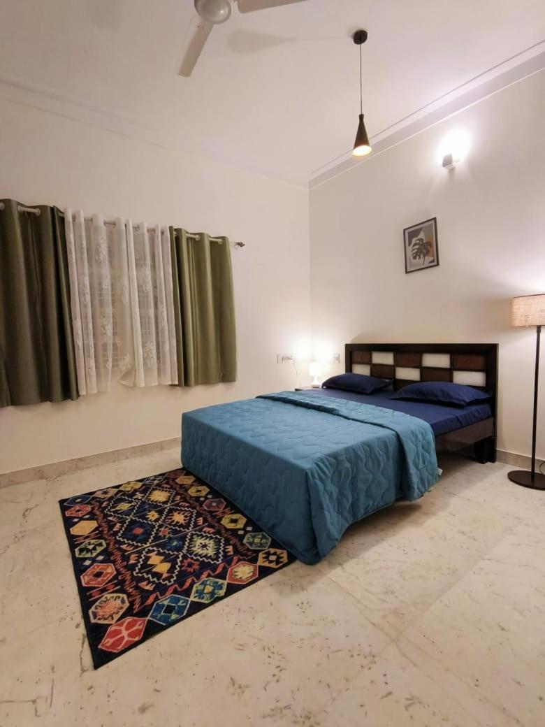 Homestayz Crown Bangalore Esterno foto